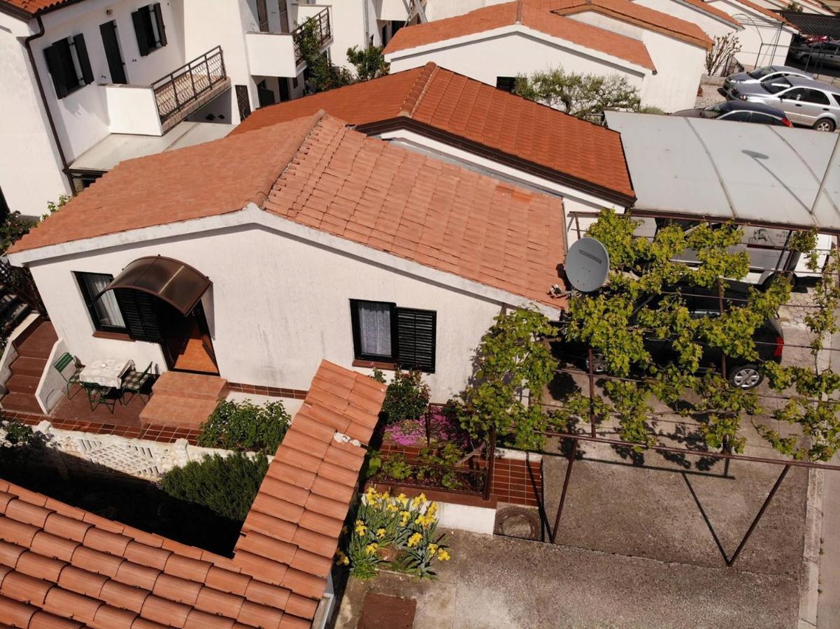 Apartments Porec Beach Area Simo Exteriör bild